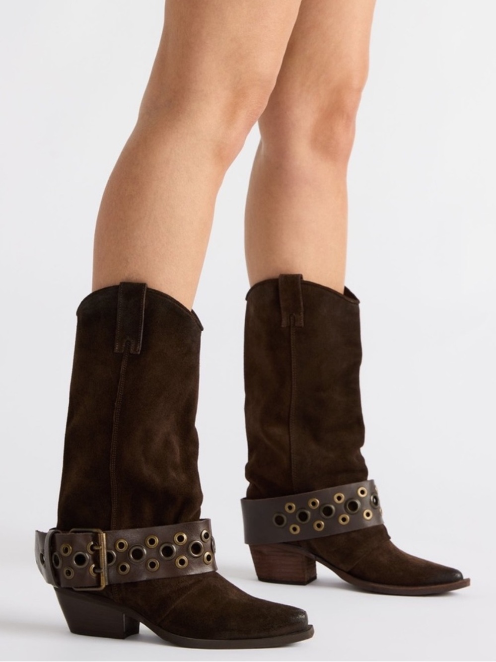 Steve Madden Women's Ashwood Brown Suede Boots